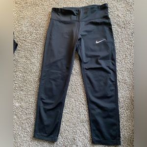 Nike cropped leggings